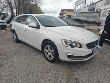 Volvo V60 D2 1.6 Powershift