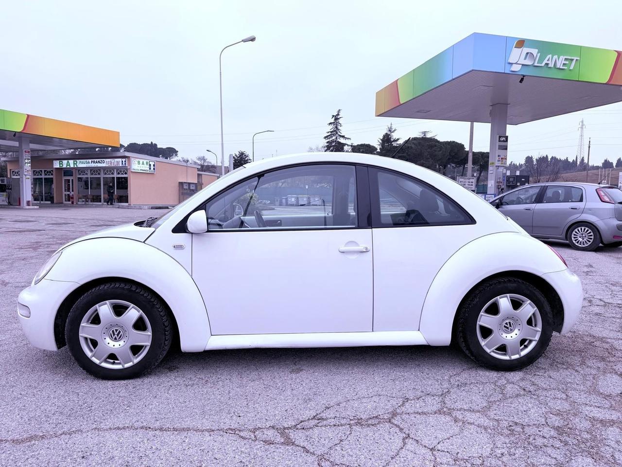 Volkswagen New Beetle 1.9 TDI Ok neopatentati