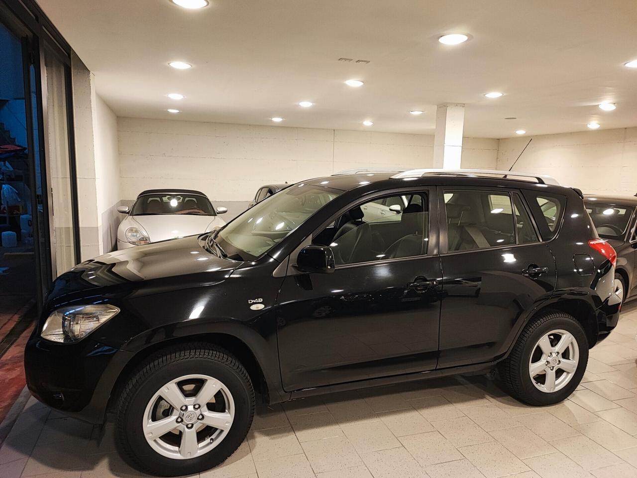 Toyota RAV 4 RAV4 2.2 D-4D 136 CV Luxury