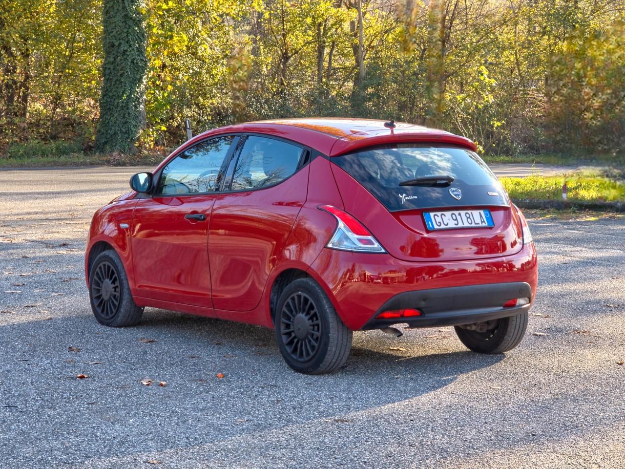 Lancia Ypsilon 1.0 FireFly 5 porte S&S Hybrid Ecochic Gold 2020-E6 Manuale NEO