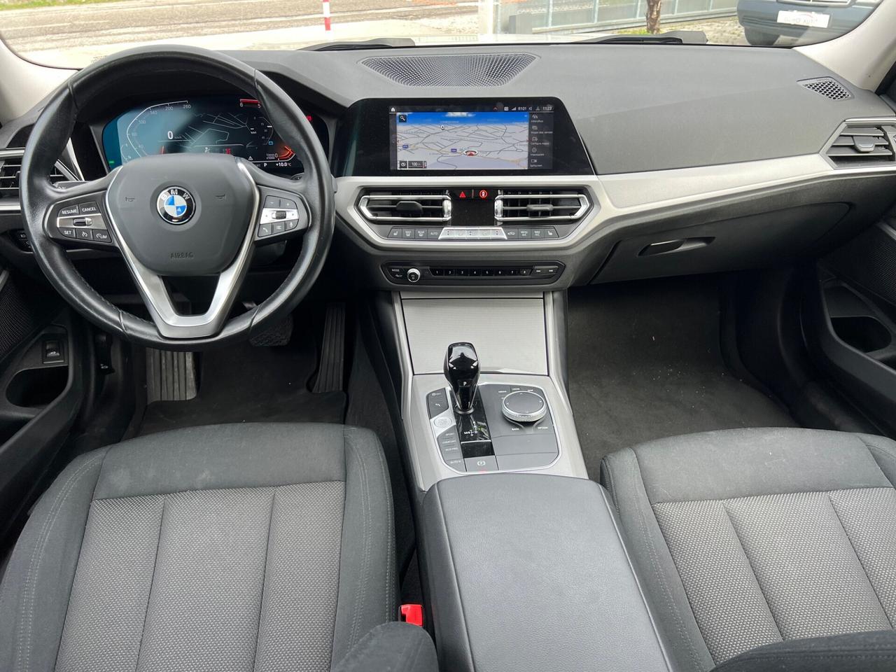 Bmw 320d 48V xDrive Touring Business Advantage