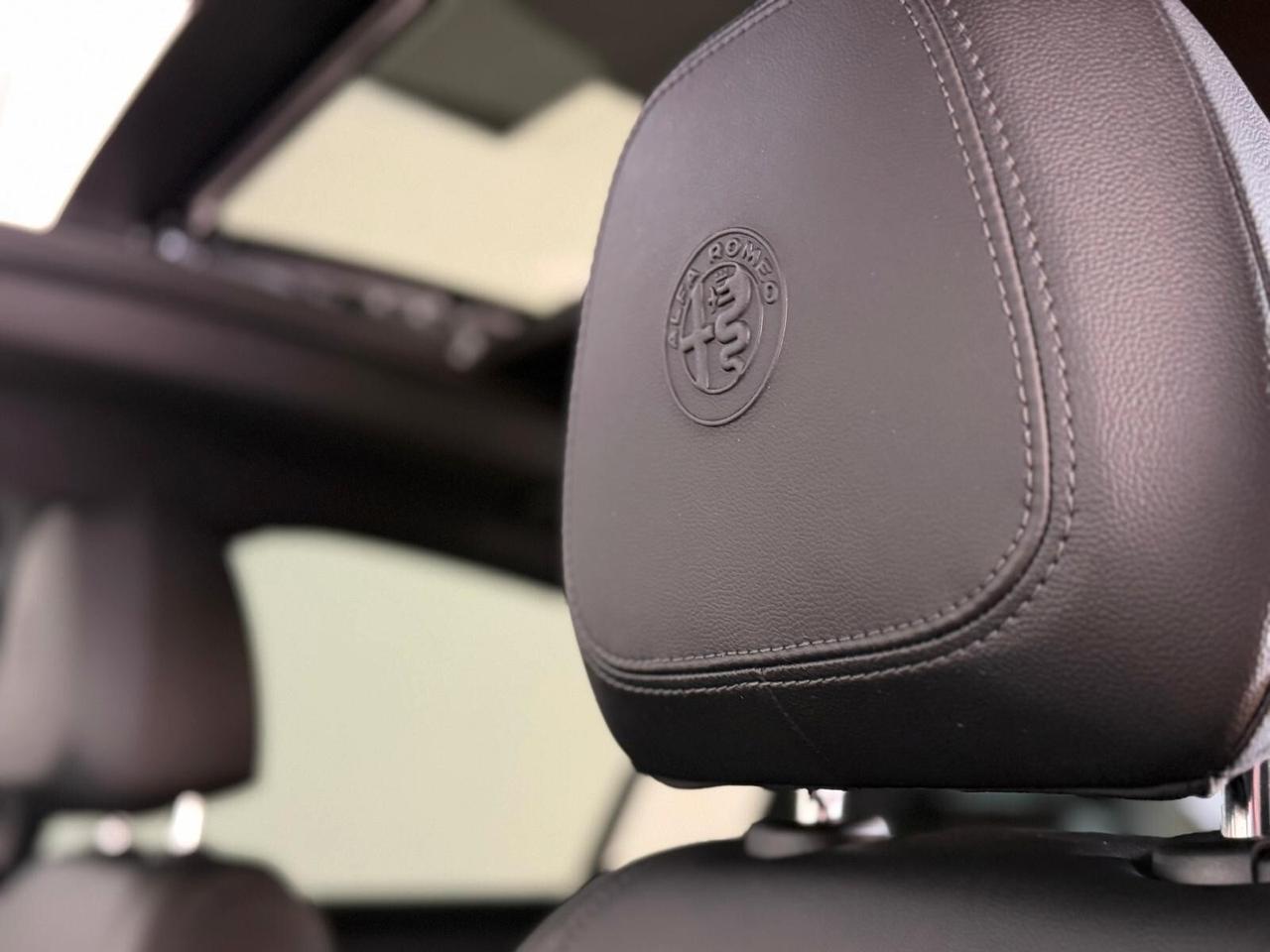 Alfa Romeo Stelvio 2.2 Diesel 210CV Q4 VELOCE-TETTO PANO.