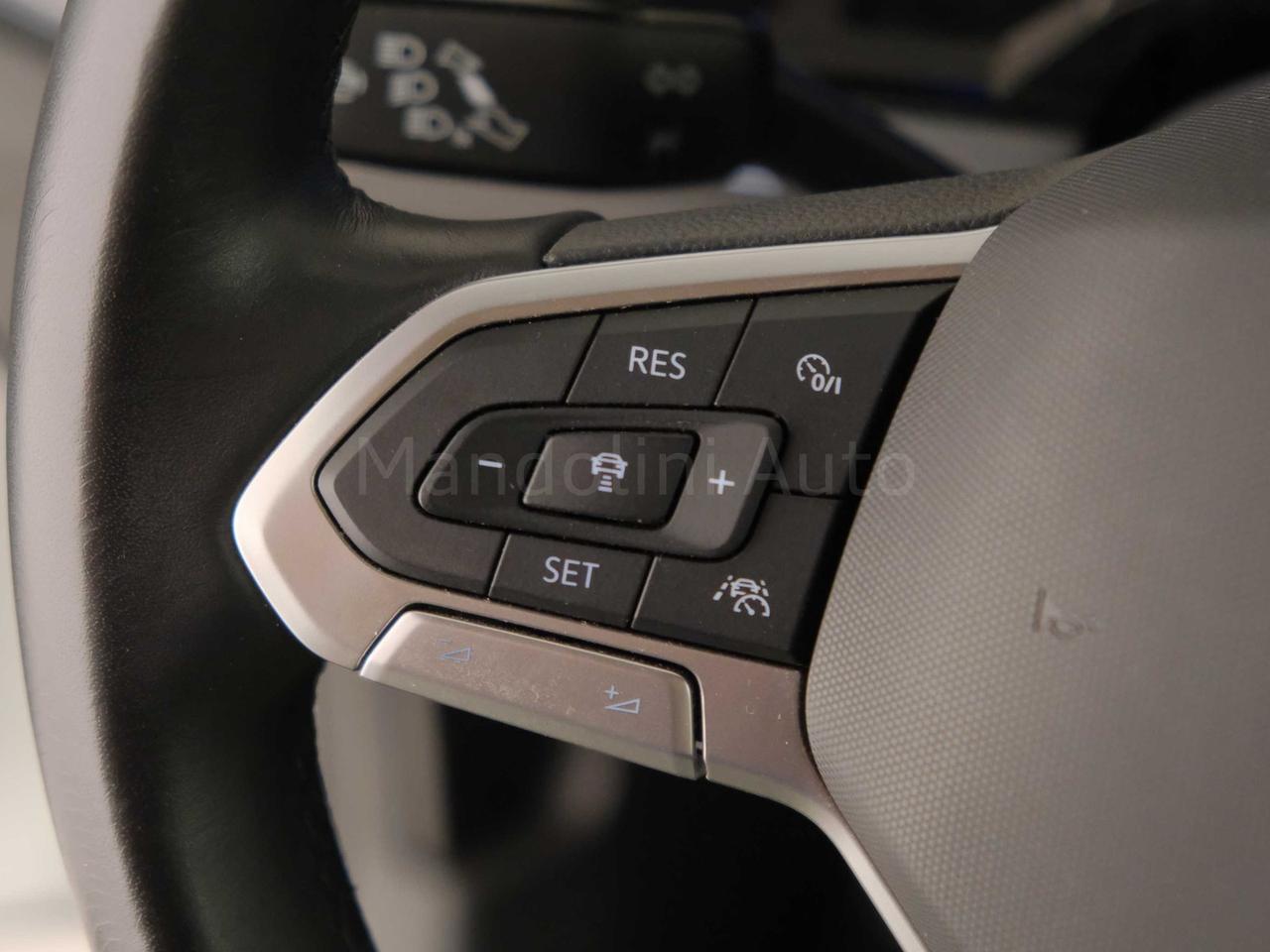 Volkswagen Polo 1.0 tsi 95cv r line