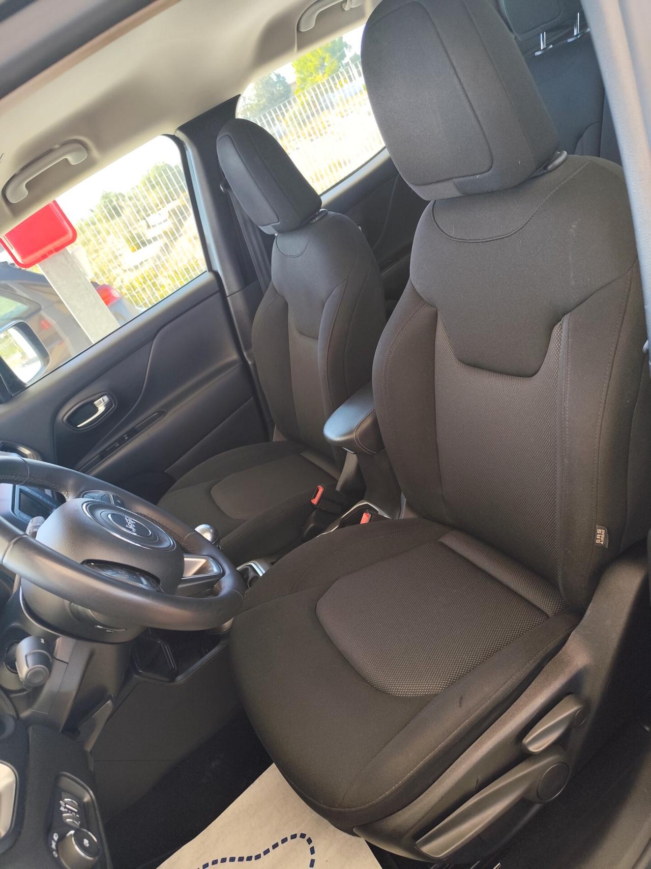 Jeep Renegade 1.6 Mjt 130 CV Longitude