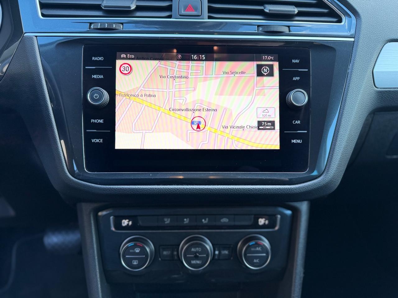 Volkswagen Tiguan 2.0 TDI SCR DSG 4MOTION Advanced BMT