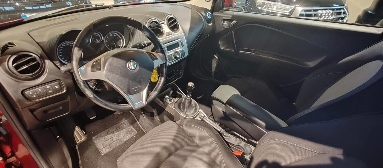 Alfa Romeo MiTo 1.4 105 CV M.air S&S Distinctive Sport Pack