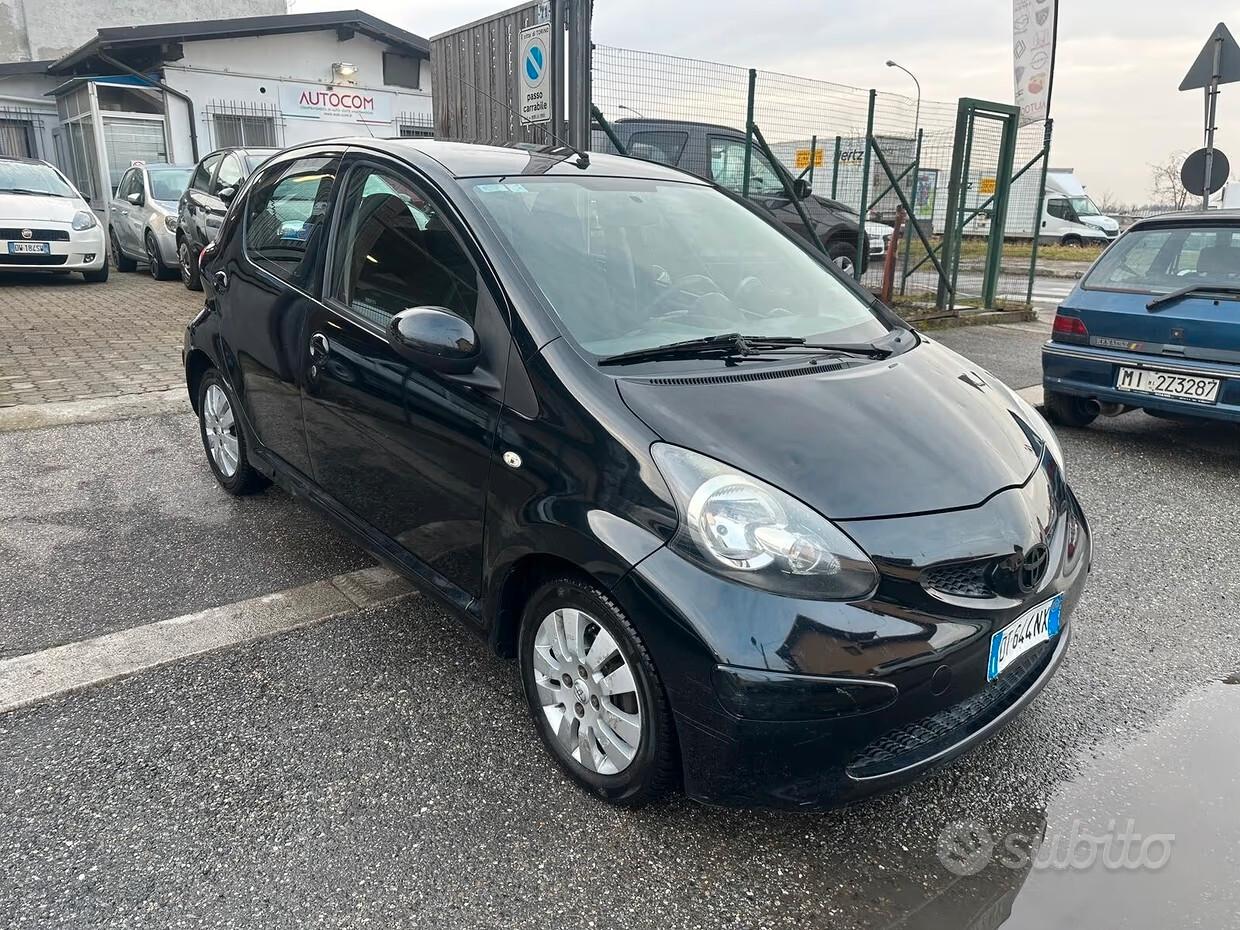 Toyota Aygo 1.0 12V VVT-i 5 porte