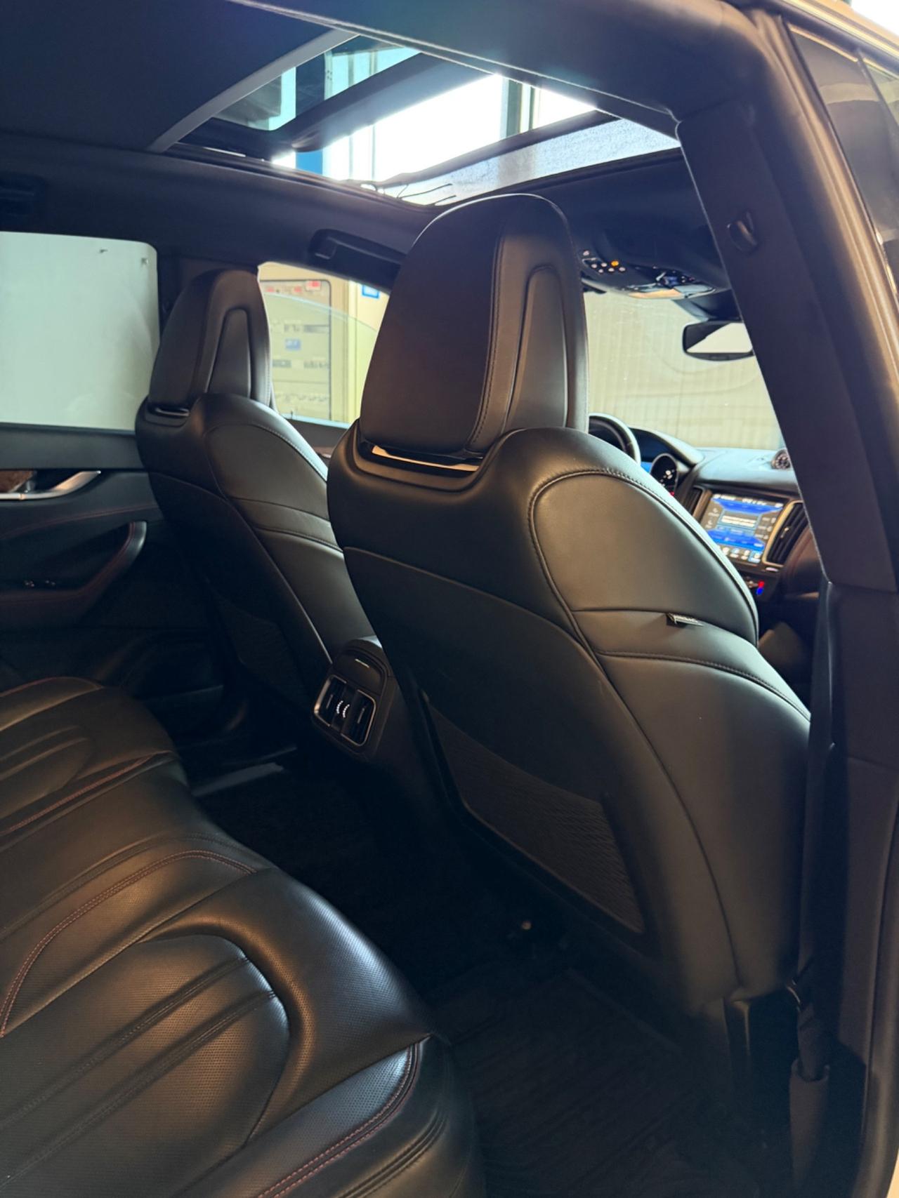 Maserati LEVANTE V6 AWD GRANDSPORT TETTO PELLE