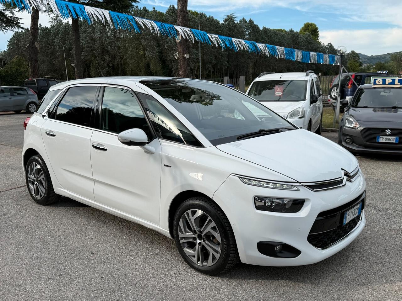 "FULL FULL" Citroen C4 Picasso BlueHDi 150 cv EAT6