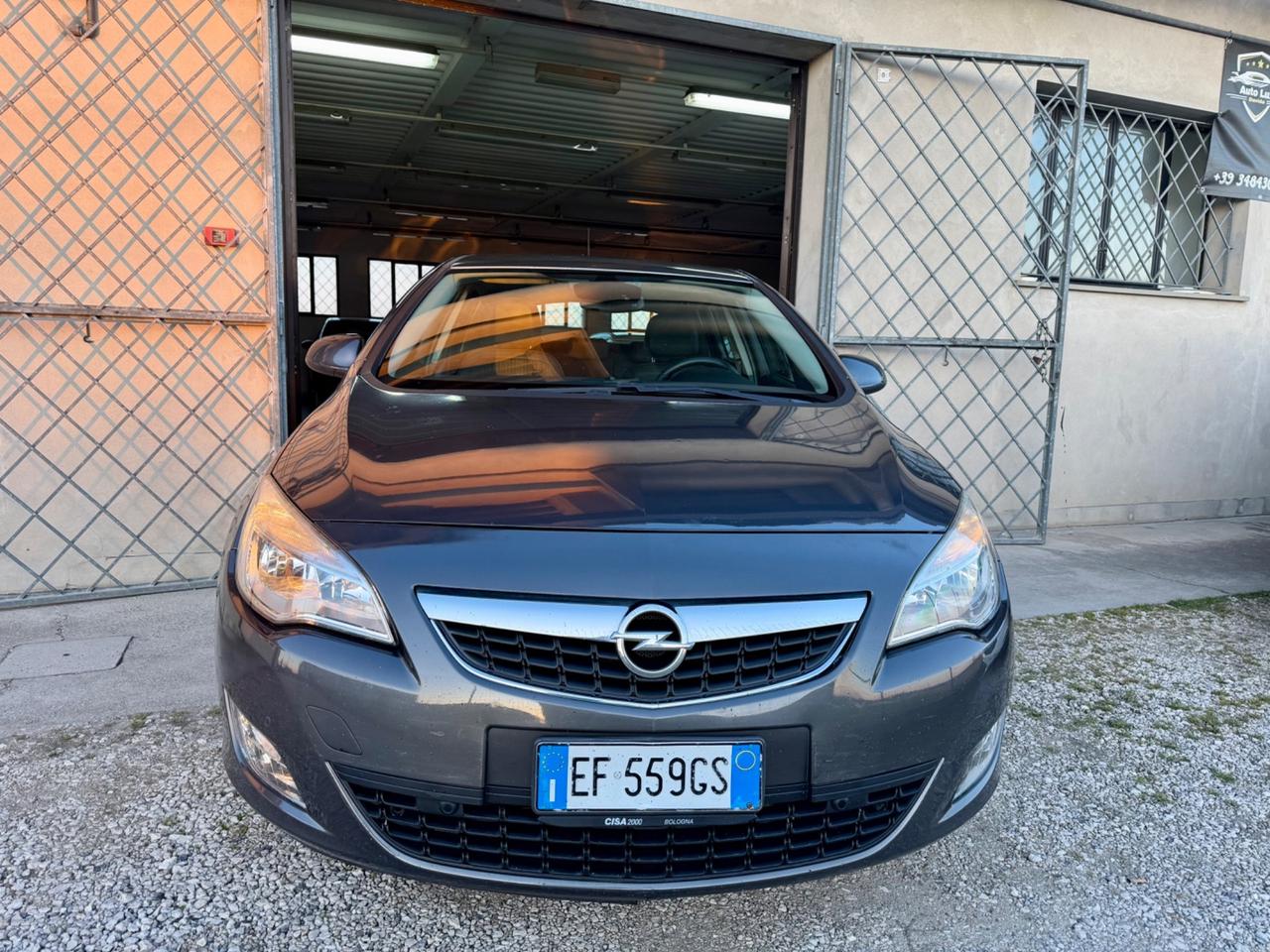 Opel Astra 1.7 CDTI 110CV 5 porte Cosmo