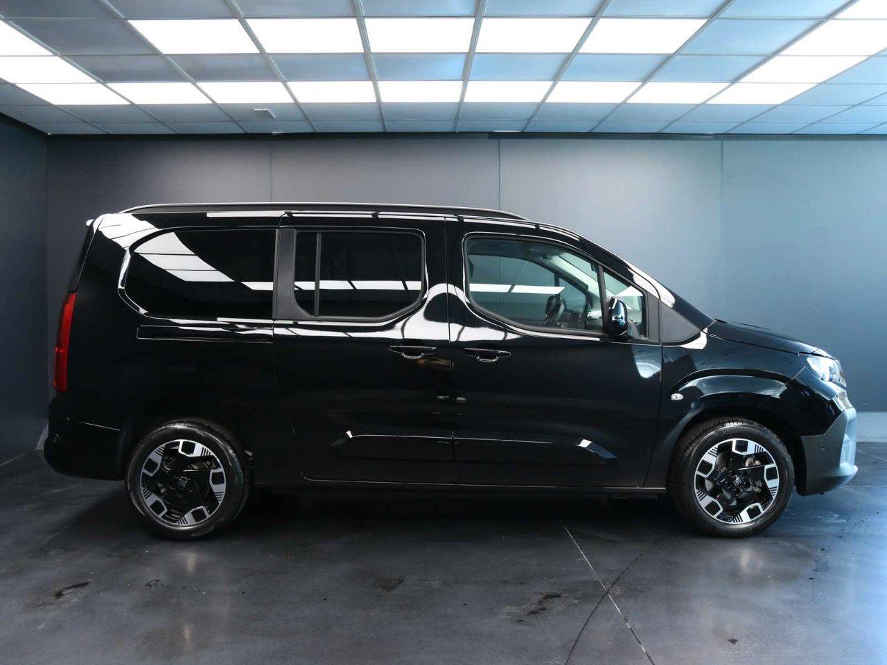 Fiat Doblo 1.5 d 130cv PL auto 7p.ti