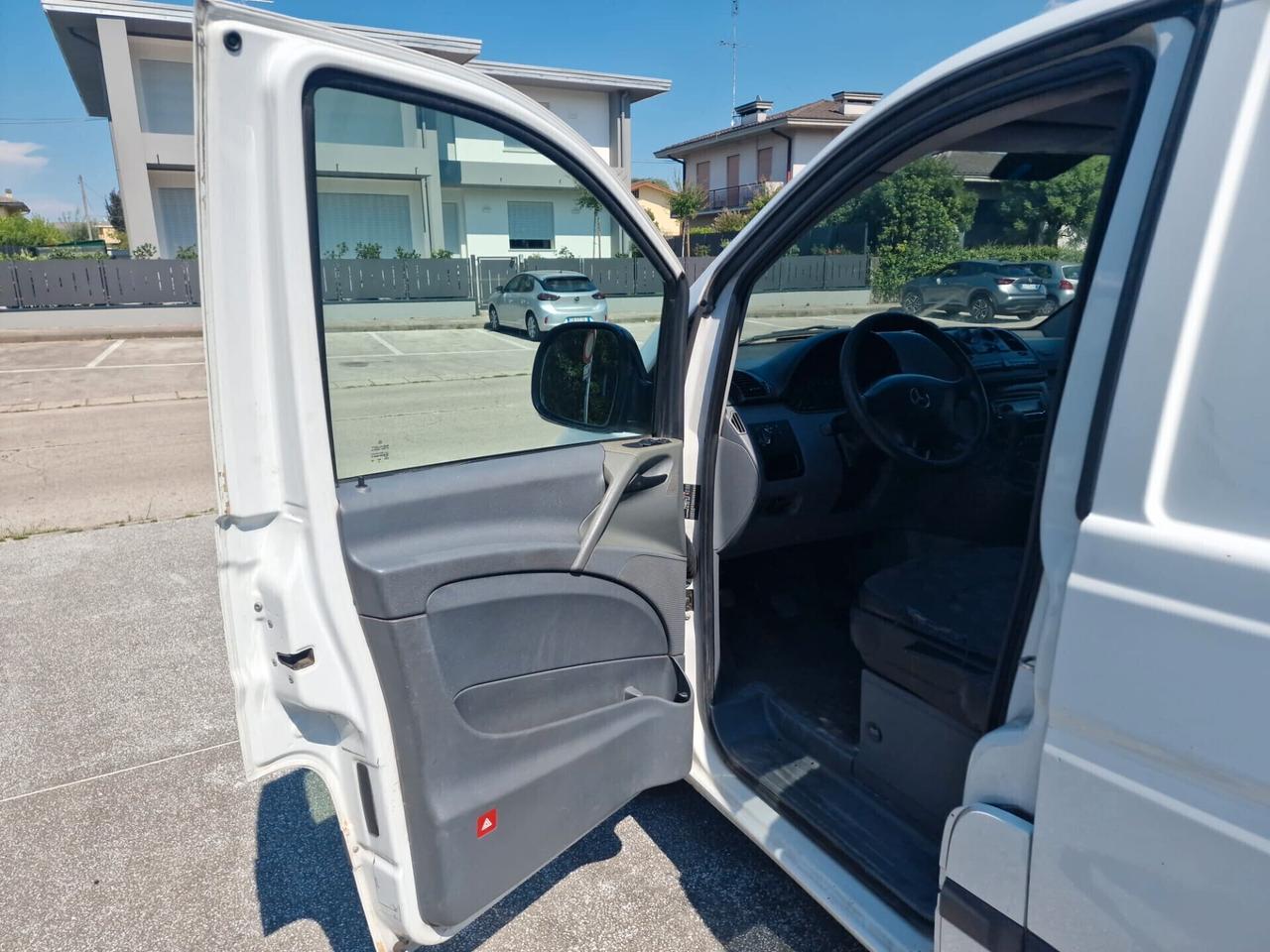 Mercedes-benz Vito 2.2 111 CDI PC-SL-TA Furgone Long