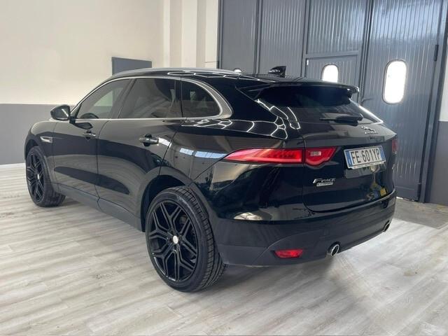 Jaguar F-Pace 3.0 D V6 300 CV AWD aut. S