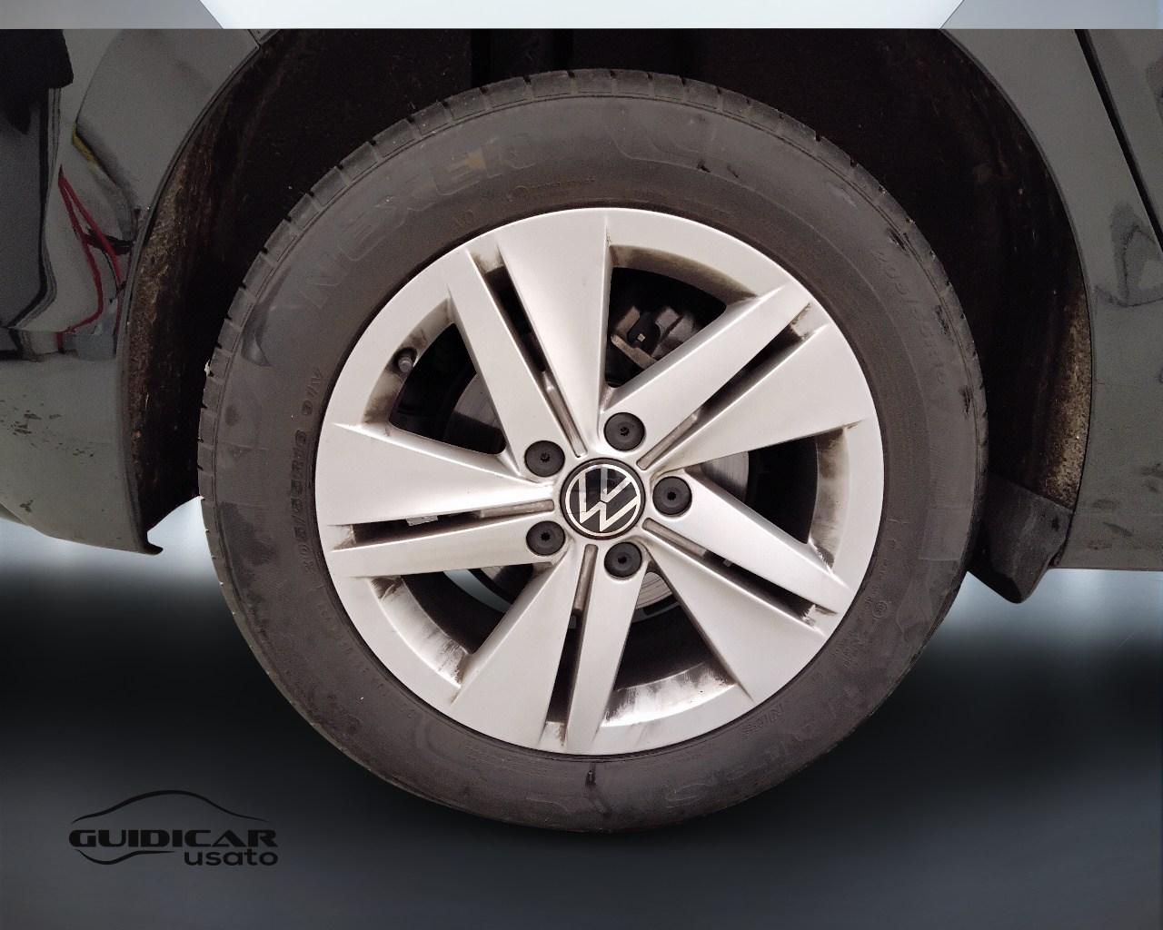 VOLKSWAGEN Golf VIII 2024 - Golf 2.0 tdi Life 115cv