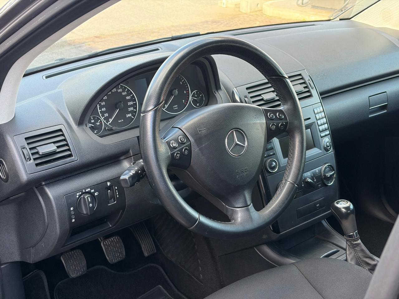 Mercedes-benz A 160 BlueEFFICIENCY Executive