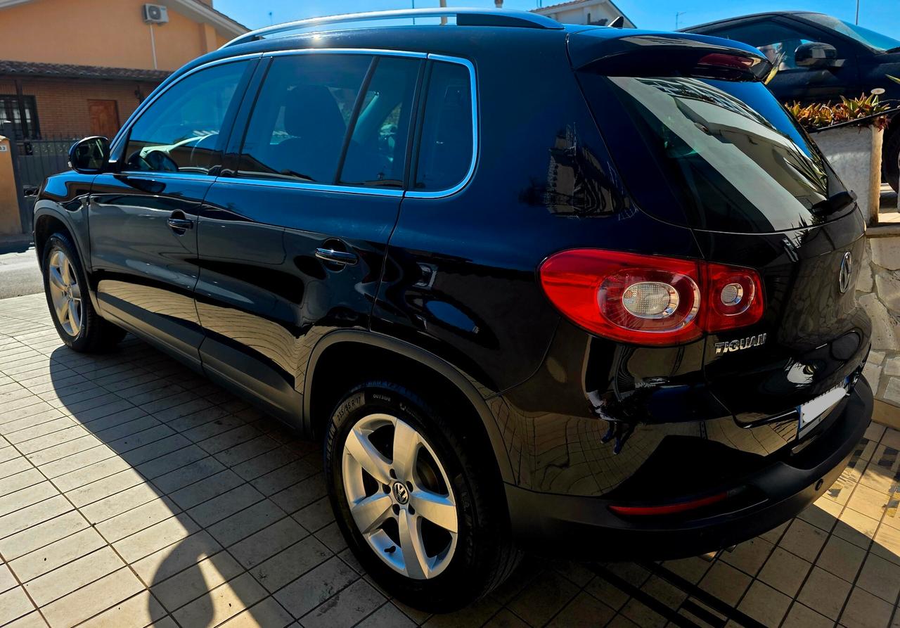 Volkswagen Tiguan 2.0 16V TDI DPF Sport & Style 4 motion