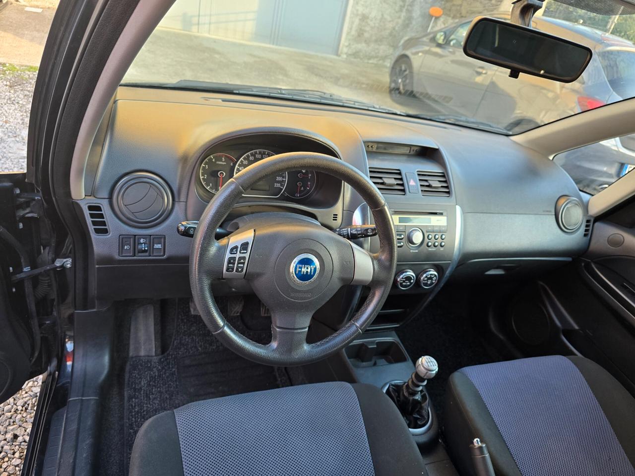 Fiat Sedici 1.9 MJT 4x4 Dynamic LEGGERE