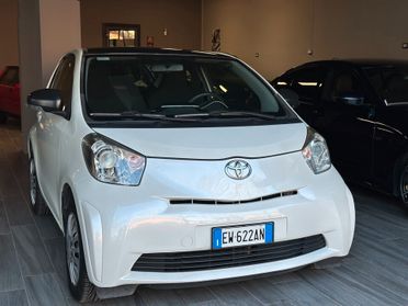 Toyota iQ 1.0 Lounge Automatica Cvt