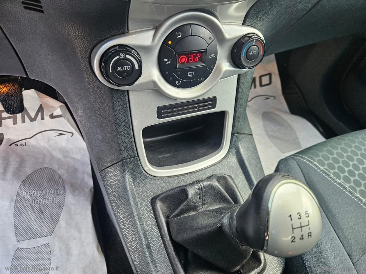 FORD Fiesta 1.4 5p. Bz.- GPL Titanium