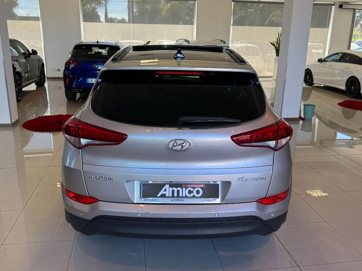 HYUNDAI Tucson 1.7 CRDi XPossible Tetto Cerchi 19