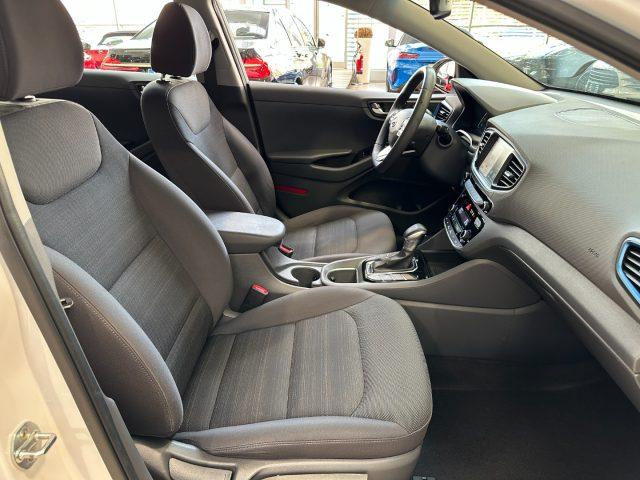 HYUNDAI Ioniq 1.6 Hybrid DCT Style - ACC-Carplay-Camera-Keyless