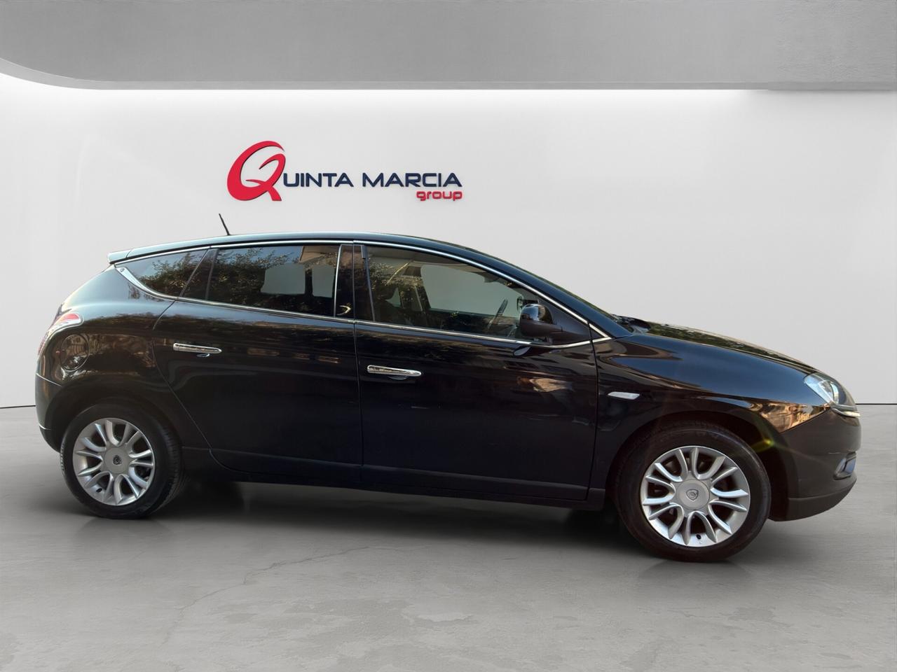 Lancia Delta 1.4 T-Jet 120 CV Argento GPL-GOMMATA