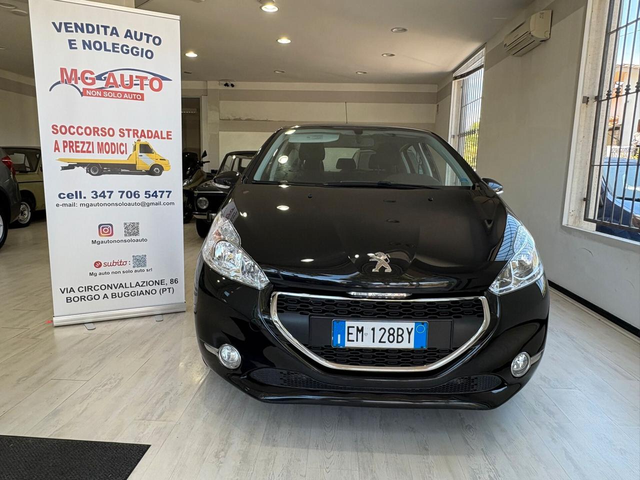Peugeot 208 12 MESI DI GARANZIA COMPLETA!!!!