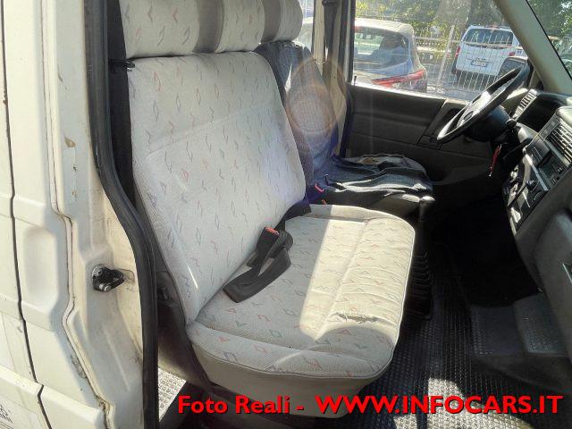 VOLKSWAGEN Transporter 1.9 TD cat Caravelle 9 POSTI '' OLD STYLE''