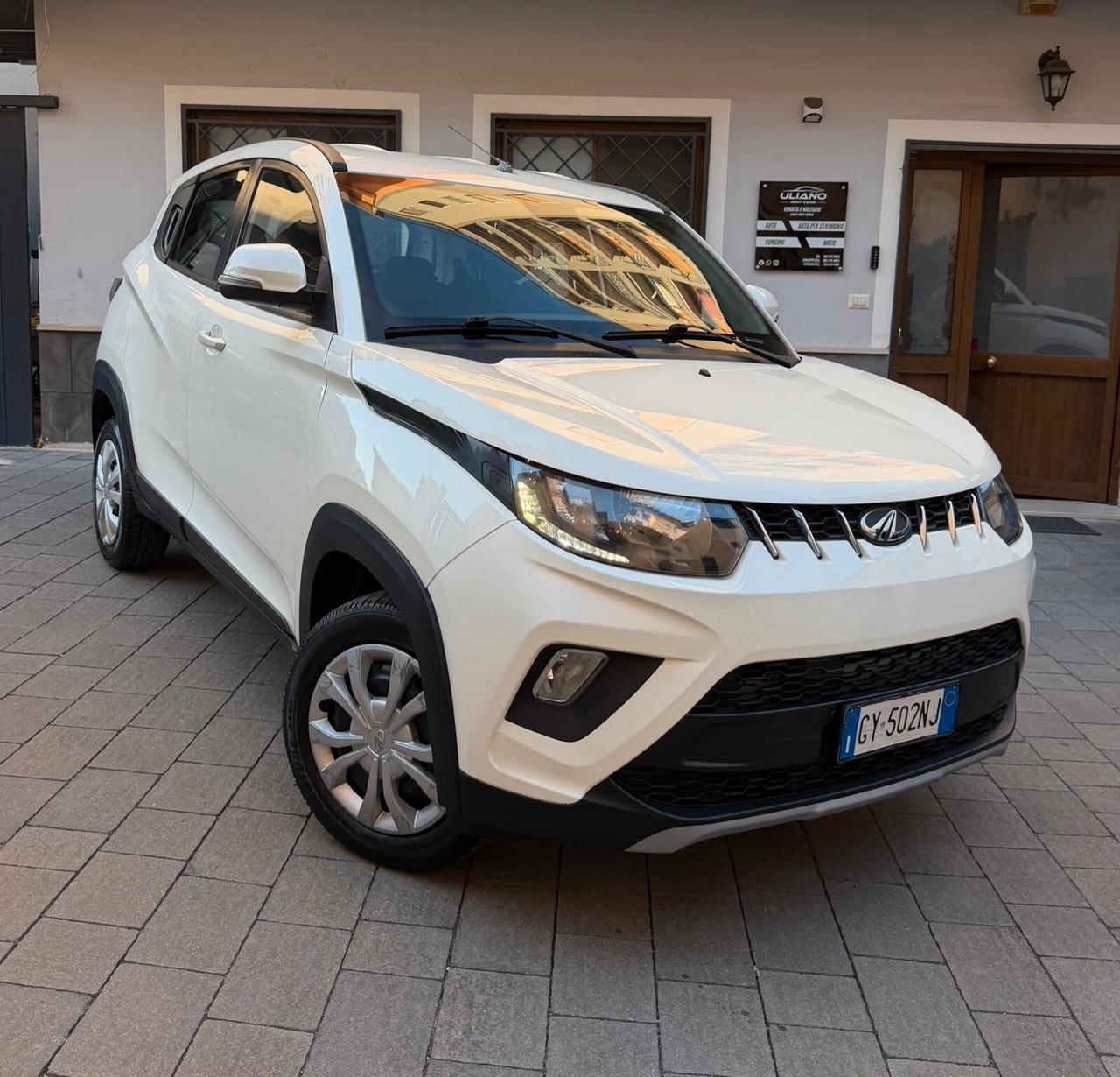 Mahindra KUV100 1.2 VVT K6+ 87cv