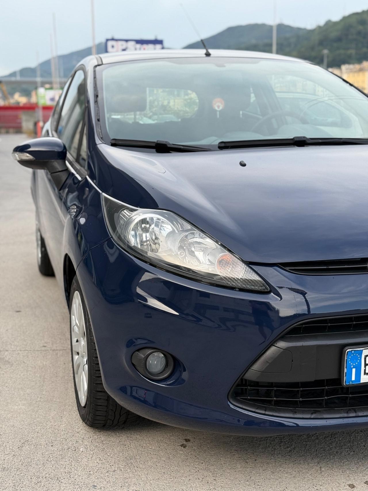Ford Fiesta 1.2 82CV 3 porte Titanium unico Propietario