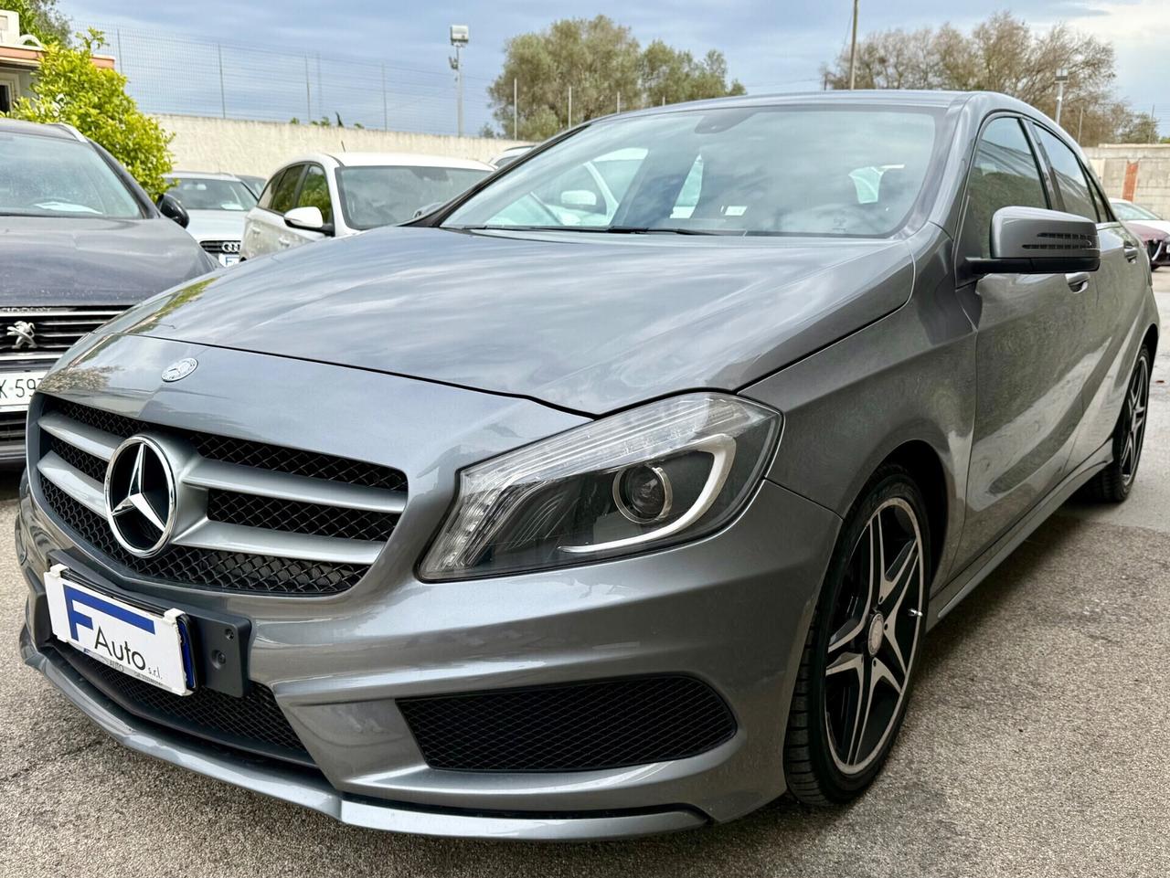 Mercedes-benz A 200 CDI Premium AMG,Xeno Led,interni in pelle e alcantara,ecc.