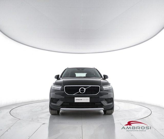 VOLVO XC40 T3 Geartronic Momentum