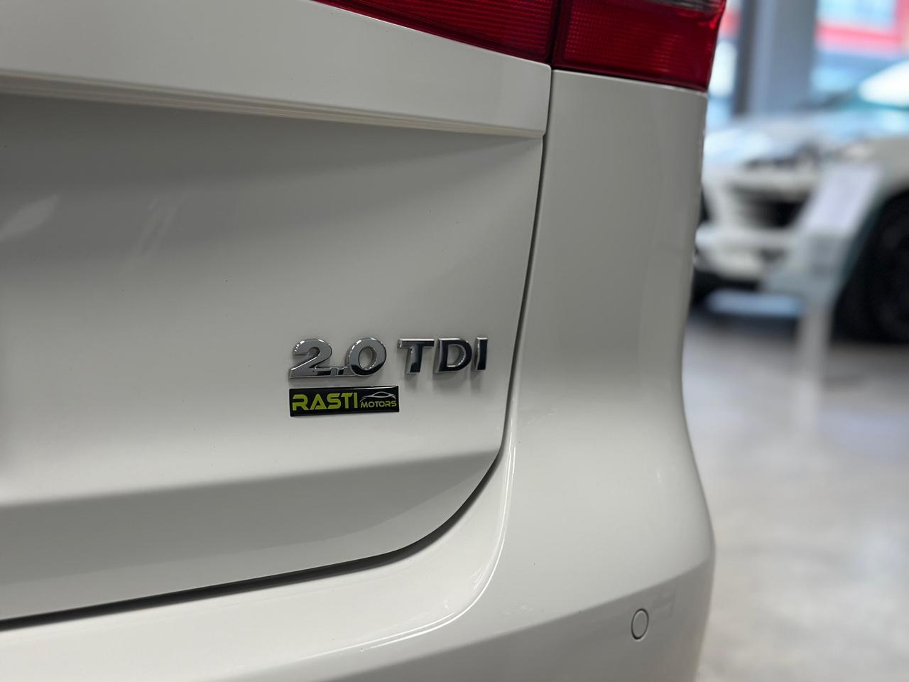 Volkswagen Touran 2.0 TDI 140 CV Highline