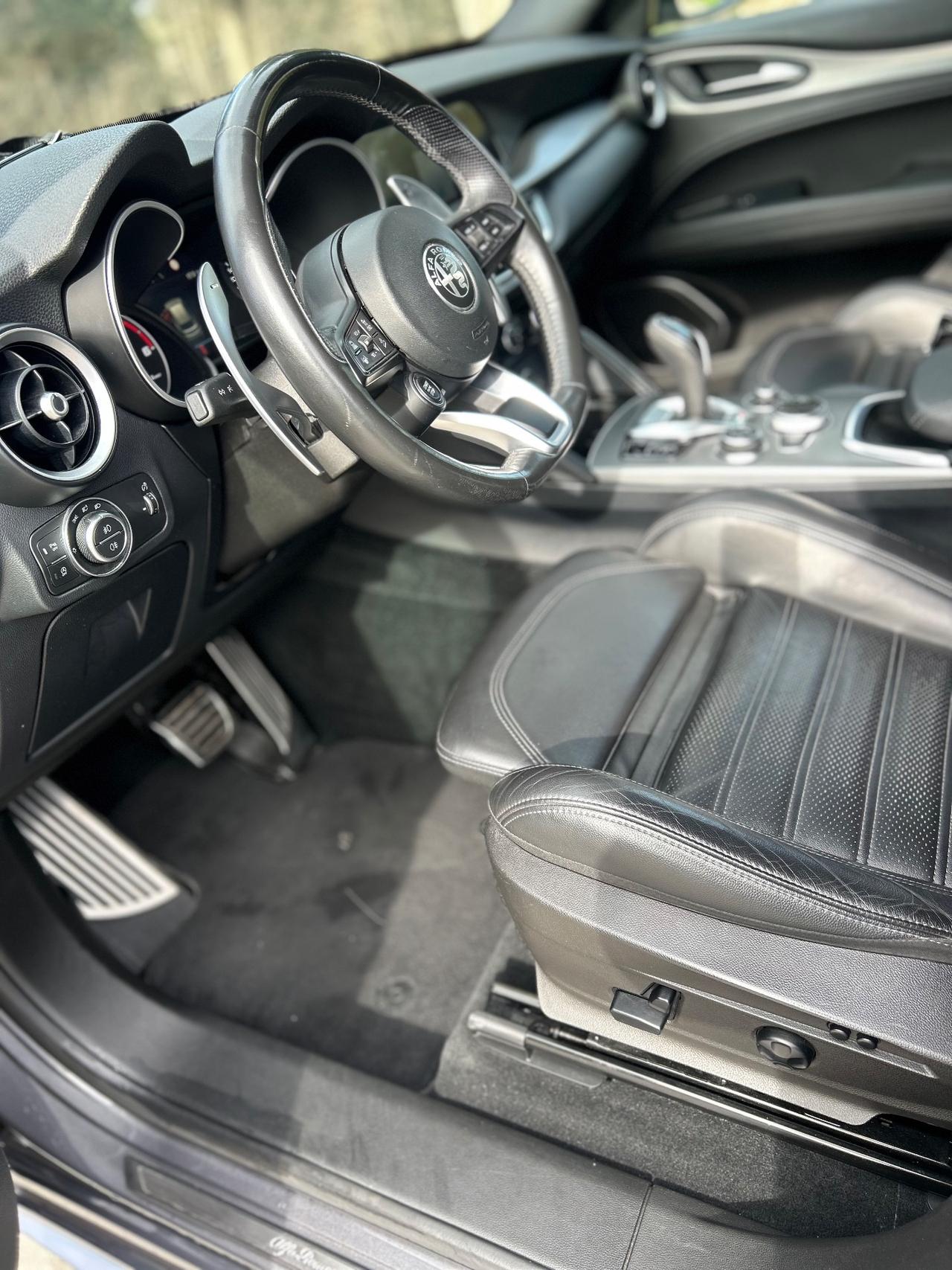 Alfa Romeo Stelvio 2.2 Turbodiesel 210 CV AT8 Q4 Veloce