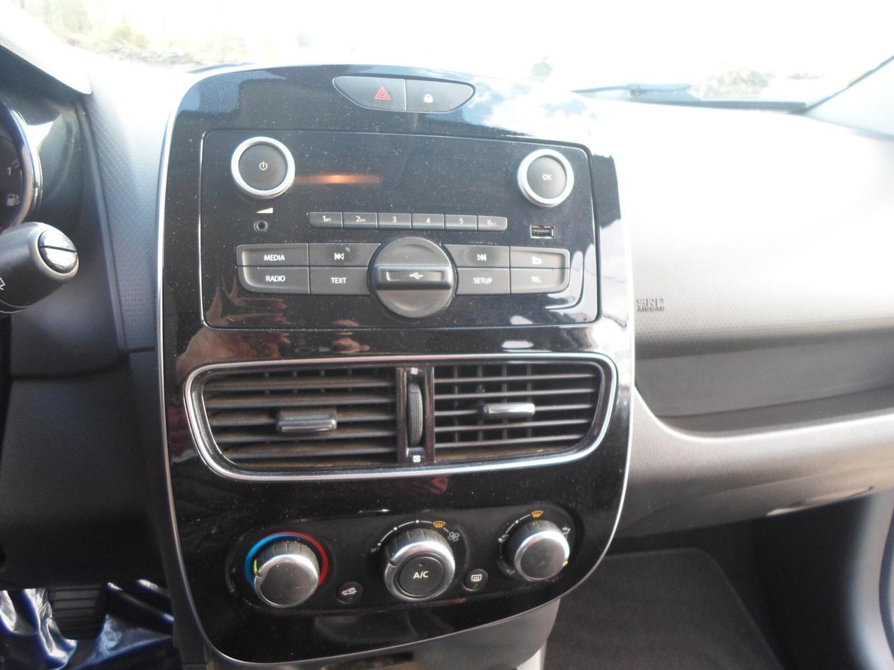 Renault Clio 1.2 75CV 5 porte Intens