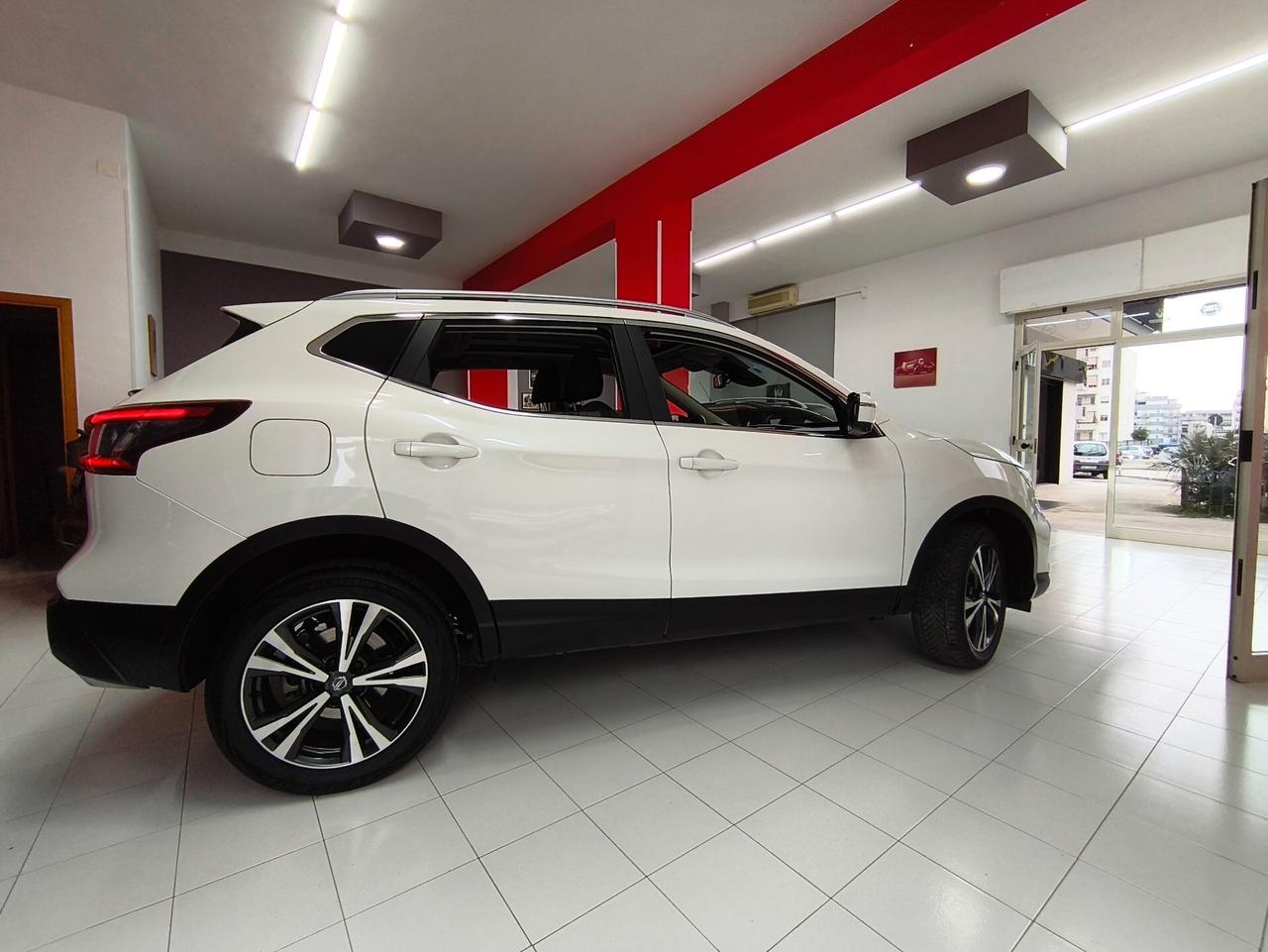 Nissan Qashqai 1.5 dCi N-Connecta