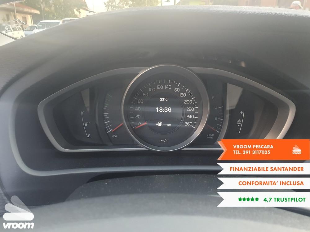 VOLVO V40 D2 Kinetic