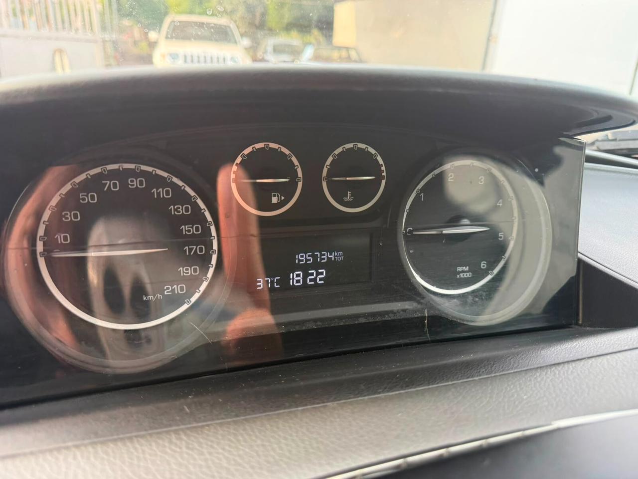 Lancia Ypsilon 1.3 Mjet (consuma olio)
