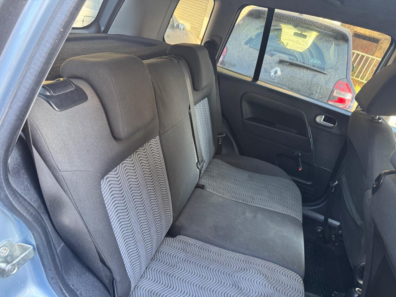 Ford Fusion Fusion 1.6 TDCi 5p COMMERCIANTI