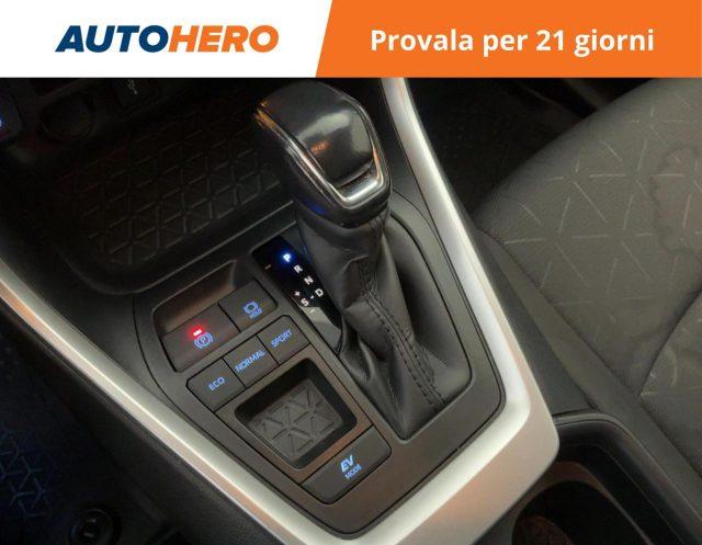 TOYOTA RAV 4 MY23 RAV4 2.5 HV (218CV) E-CVT 2WD Dynamic