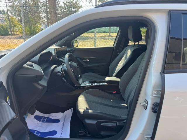 PEUGEOT 2008 Hybrid 145 e-DCS6 Allure
