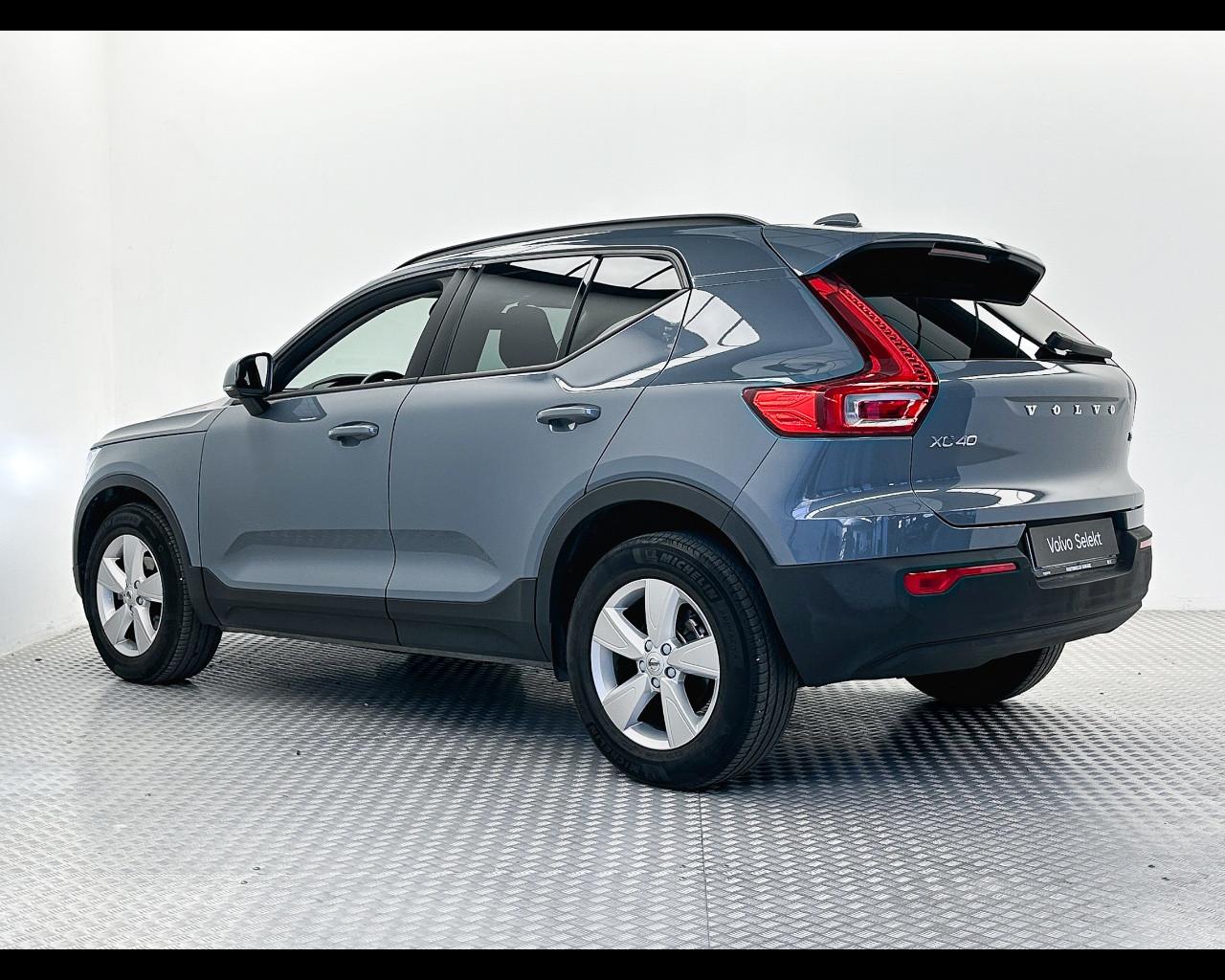 VOLVO XC40 T3 Geartronic Momentum Core
