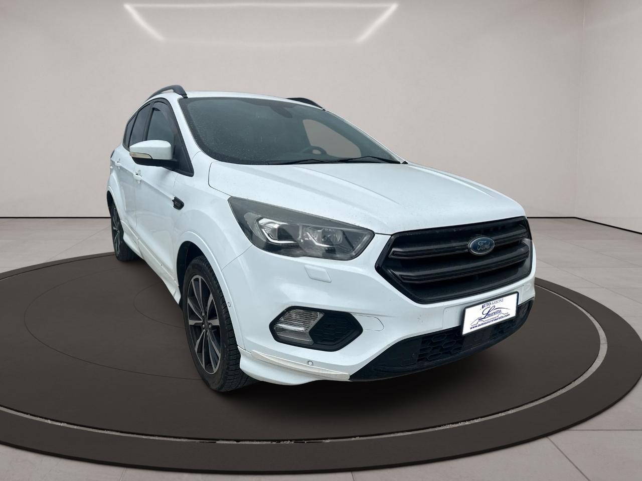Ford Kuga 1.5 TDCI 120 CV S&S 2WD ST-Line
