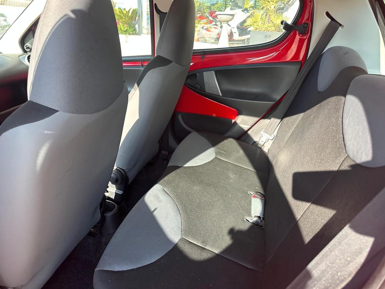 Citroen C1 1.0 5 porte Vanity Fair 10 NEOPATENTATI