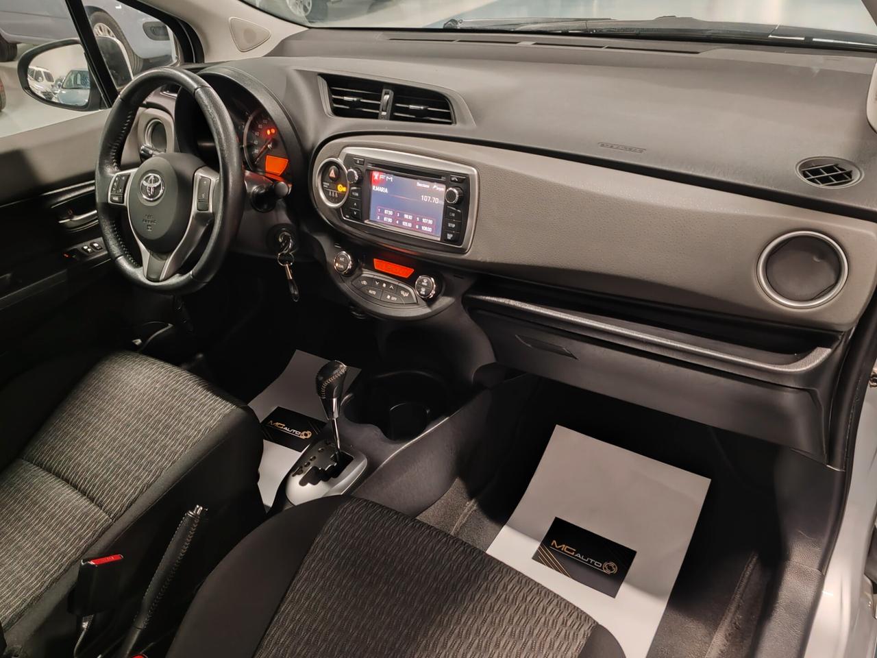 Toyota Yaris 1.3 5 porte Lounge