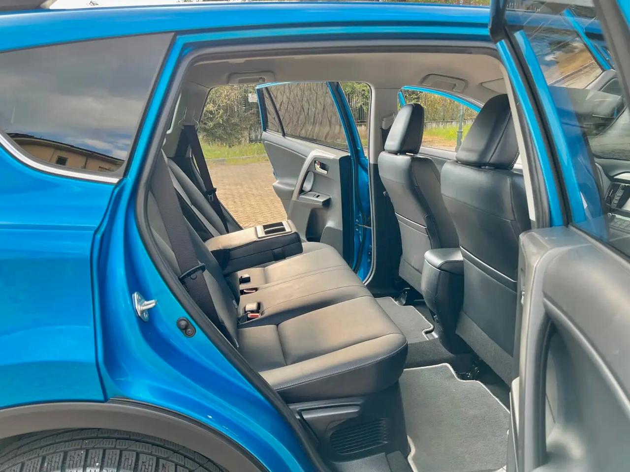 Toyota RAV 4 2.5 VVT-i HYBRID 4WD eCVT 197cv Lounge