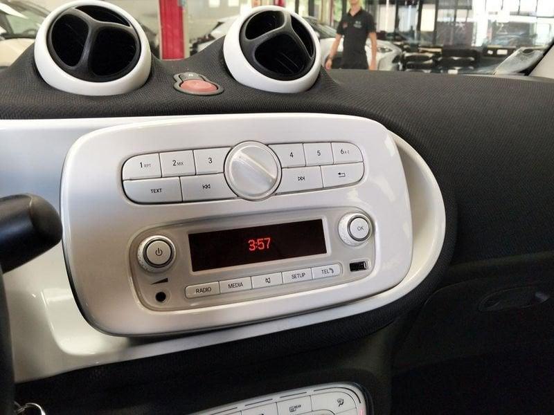 smart fortwo 70 Passion