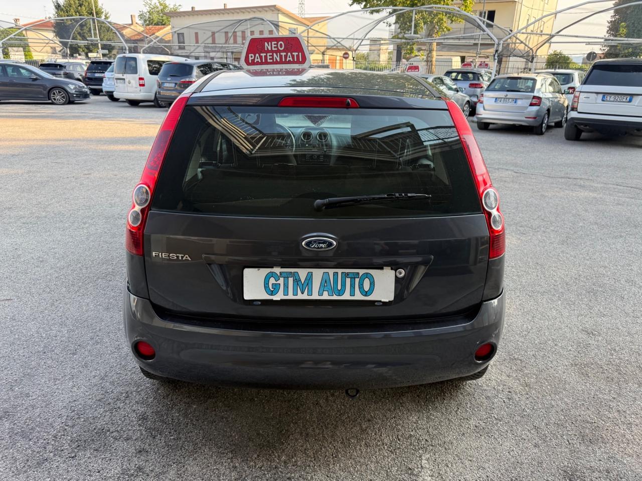 Ford Fiesta 1.2 Benzina 75 Cv - Neopatentati