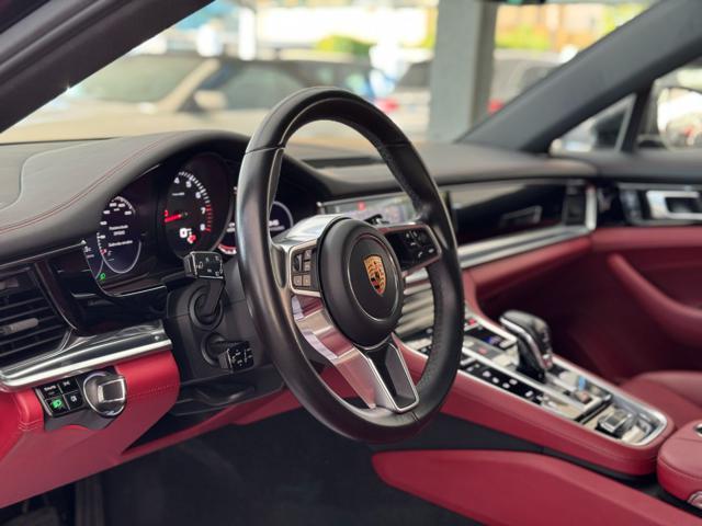 PORSCHE Panamera 3.0i 4 330cv (Tetto/PelleCartier/APP/Navi/Retro)