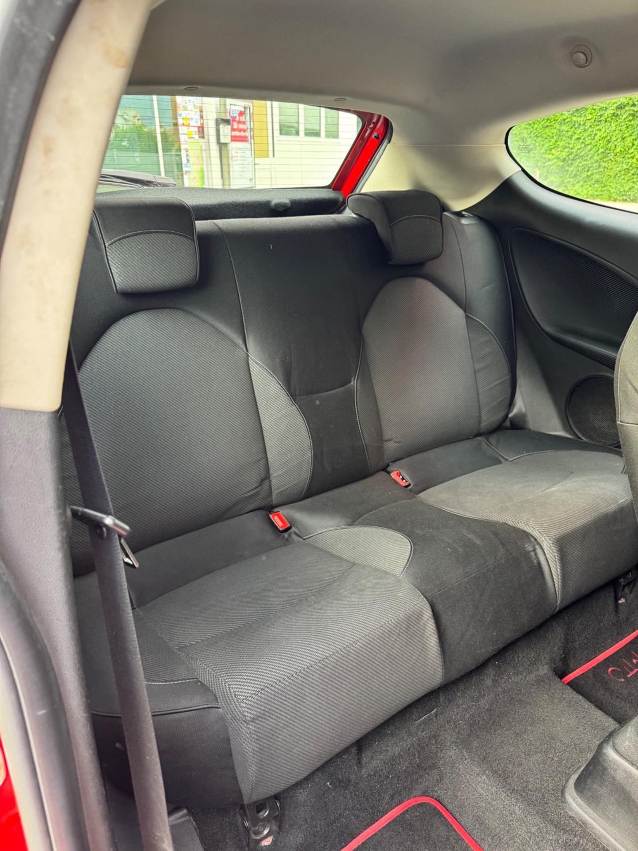 Alfa Romeo MiTo 1.4 T 155 CV Distinctive Sport Pack